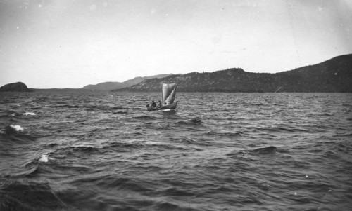 Segelbåt på Hornavan.jpg